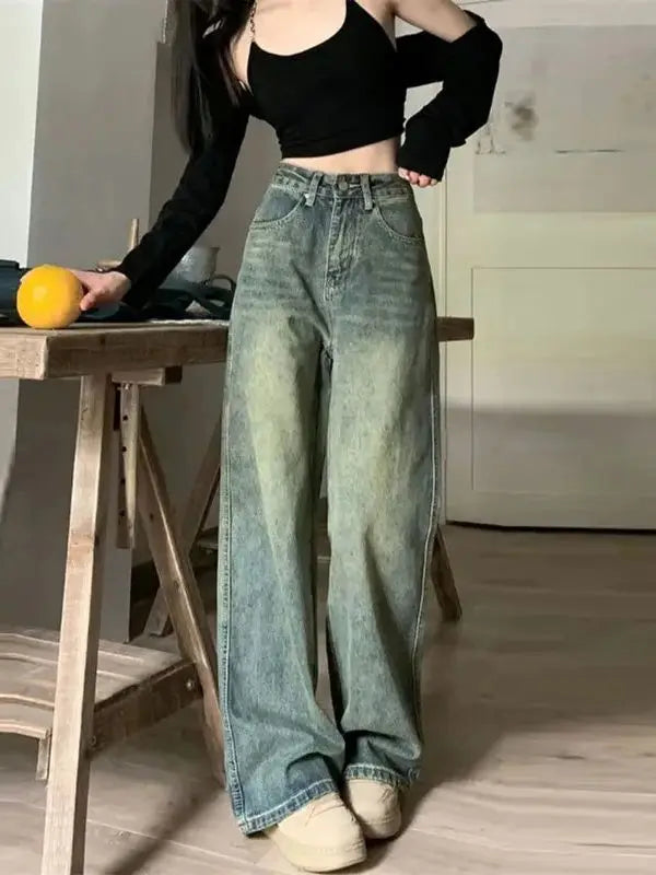Raka jeans i vintagetvätt – dam i mellanblå