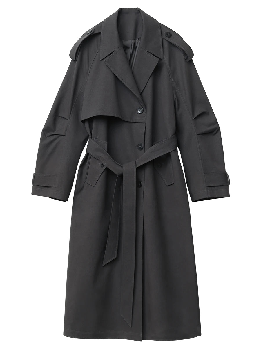 Lång trenchcoat med skärp – dam i koksgrå